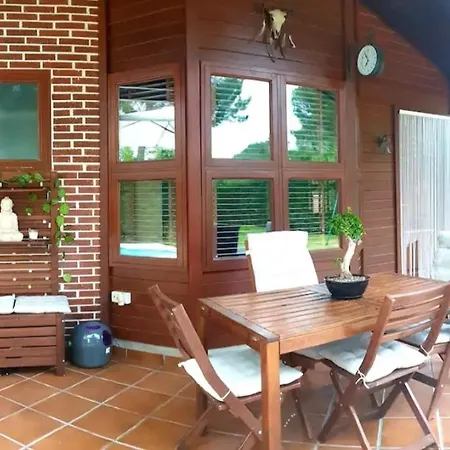 Сasa de vacaciones Pequeño Paraiso Con Jacuzzi Y Piscina Privada *